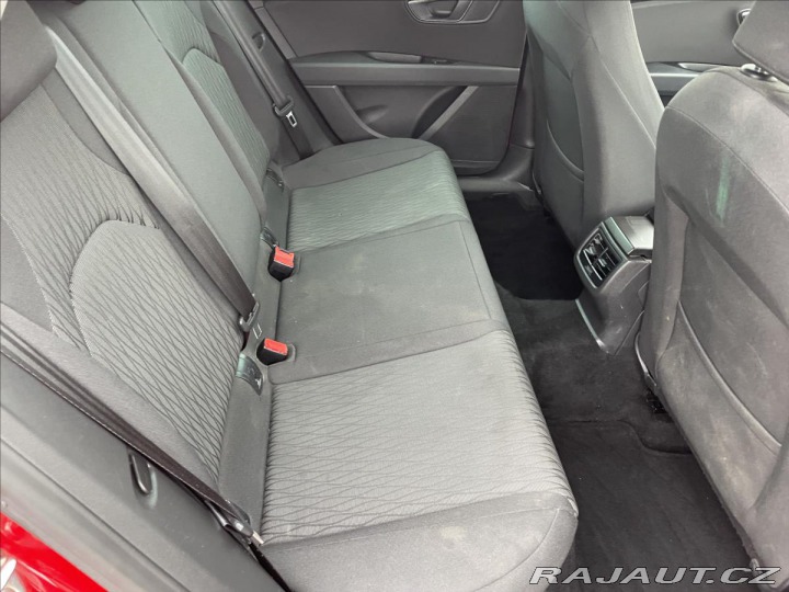 Seat Leon 1,6 TDi 81kw Elegance, po 2015