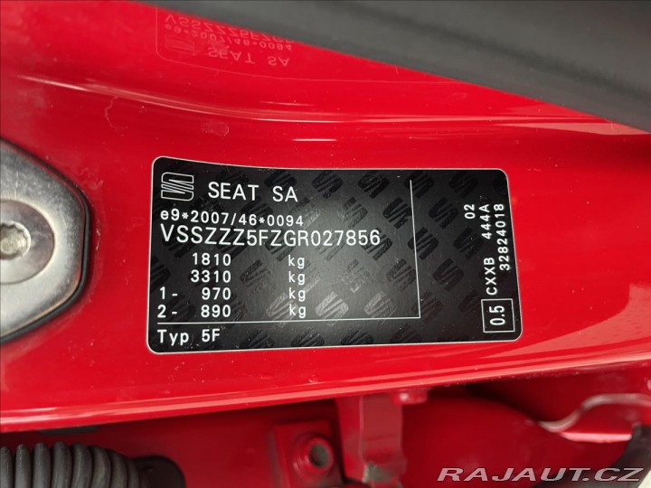 Seat Leon 1,6 TDi 81kw Elegance, po 2015