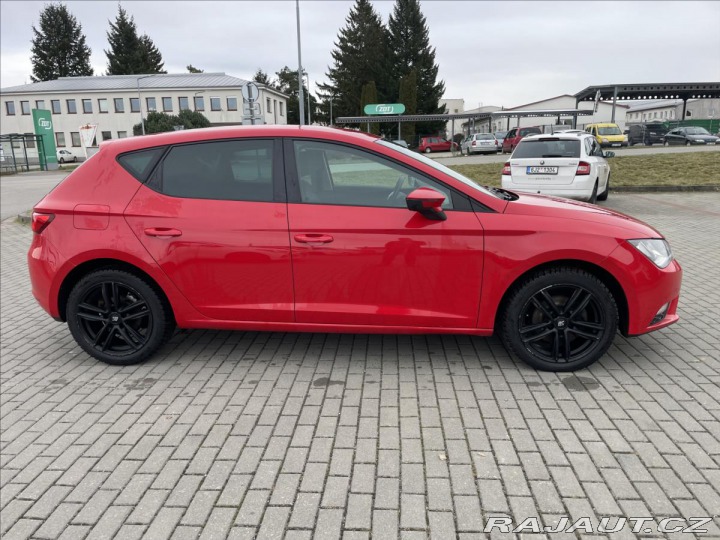 Seat Leon 1,6 TDi 81kw Elegance, po 2015