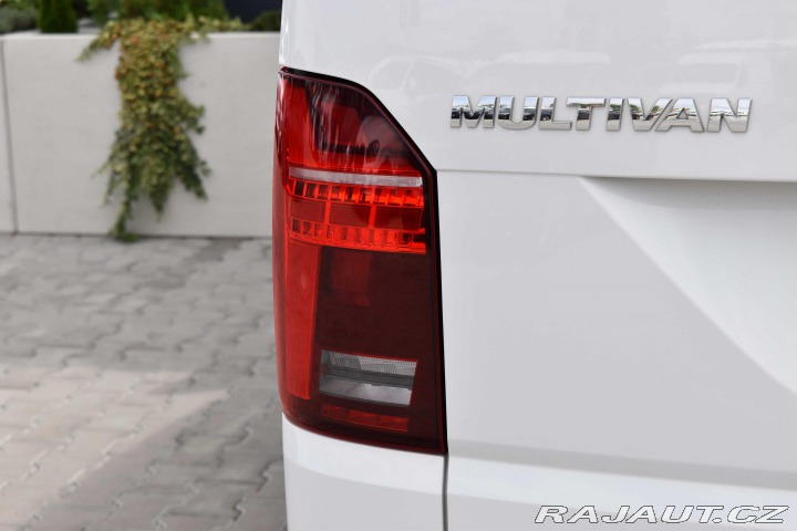 Volkswagen Multivan 2.0TDI*BULLI*TAŽNÉ*WEBAST 2021