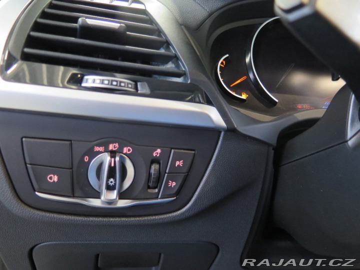 BMW X3 2.0i xDrive,AUT,klima,taž 2019