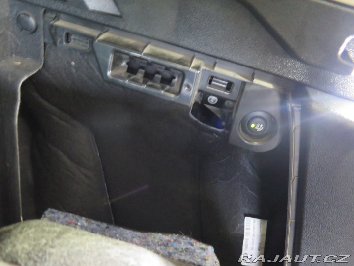 BMW X3 2.0i xDrive,AUT,klima,taž 2019