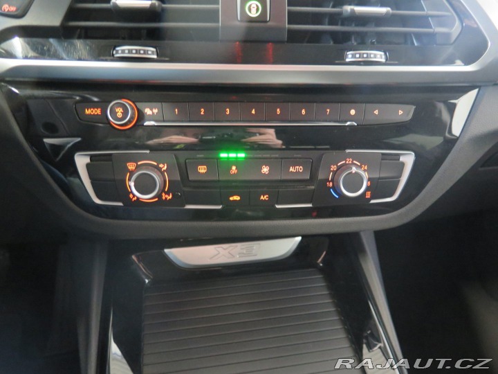 BMW X3 2.0i xDrive,AUT,klima,taž 2019