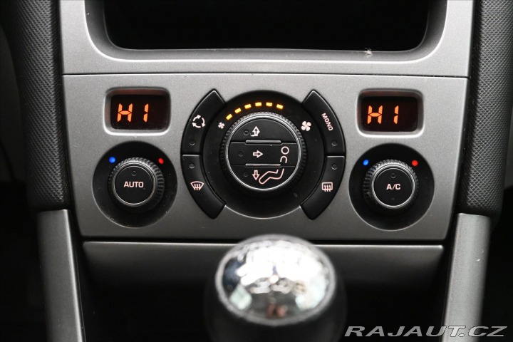 Peugeot 308 1,6 HDI 82 kW SW TAŽNÉ ZA 2011