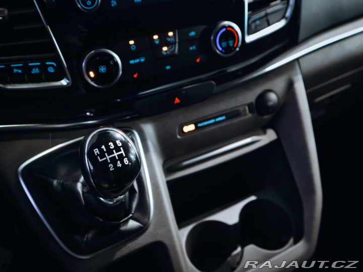 Ford Tourneo Custom 2.0 mHEV 96kW L1 Titanium 2022