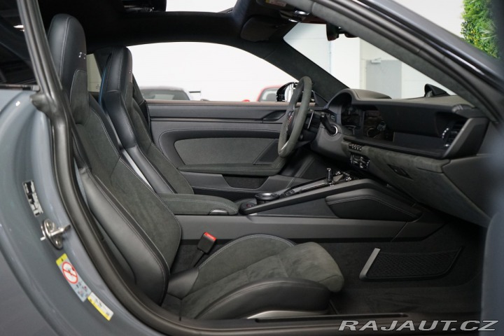 Porsche 911 992.2 4 GTS*BOSE*HD-MATRI 2025