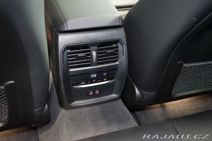 BMW 3 40d*xDRIVE*ZÁRUKA*HUD*M-S 2023