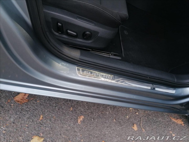 Škoda Superb 2,0 TDi 110kw DSG GPS Pan 2016