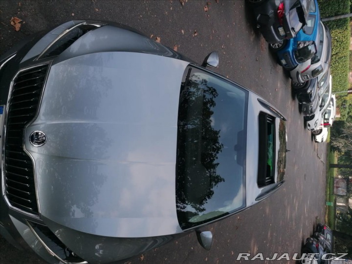 Škoda Superb 2,0 TDi 110kw DSG GPS Pan 2016