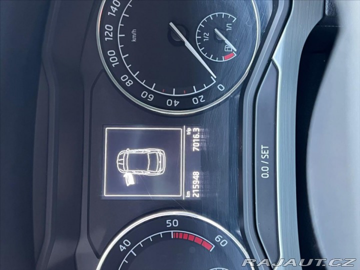 Škoda Superb 2,0 TDi 110kw DSG GPS Pan 2016