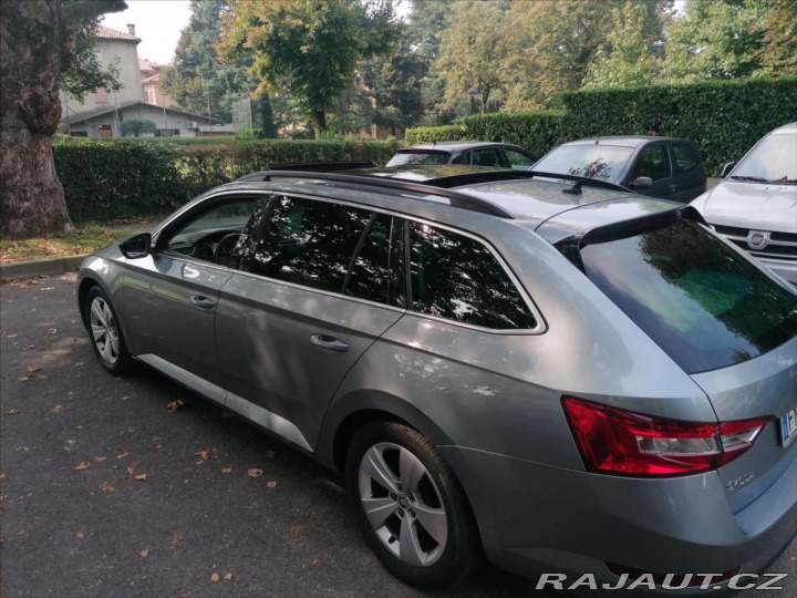 Škoda Superb 2,0 TDi 110kw DSG GPS Pan 2016