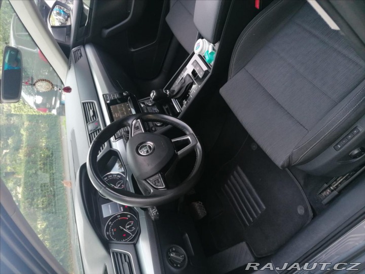 Škoda Superb 2,0 TDi 110kw DSG GPS Pan 2016