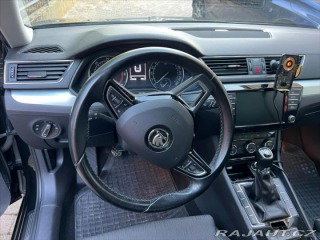 Škoda Superb 2,0 TDi 110kw DSG GPS Pan 2016