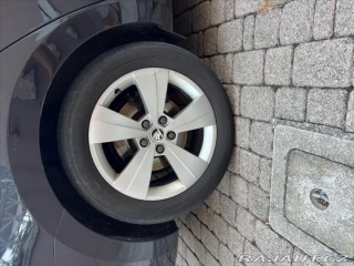 Škoda Superb 2,0 TDi 110kw DSG GPS Pan 2016