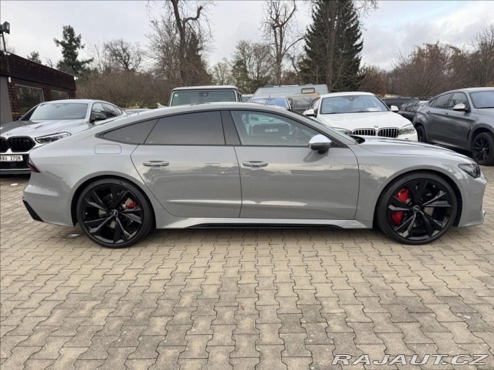 Audi RS7  2022