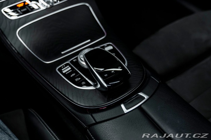 Mercedes-Benz E Coupé 4Matic, Airmatic, B 2018