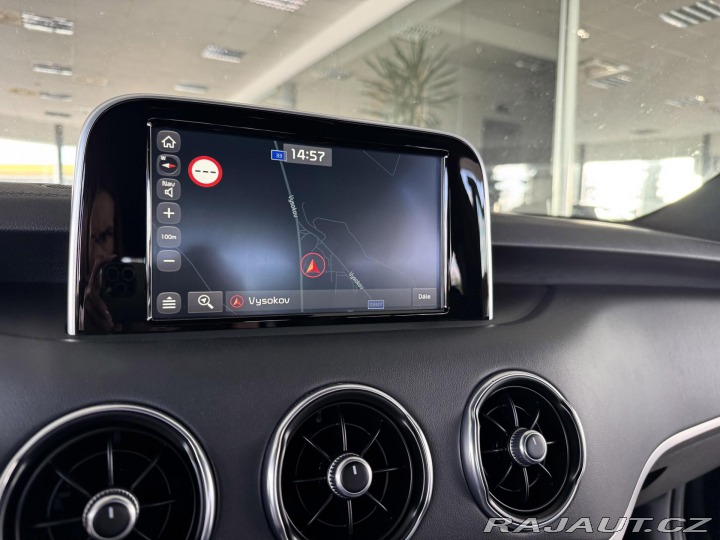 Kia Stinger 3,3TGDI V6*4WD*Head-Up*DP 2018