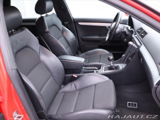 Audi A4 2,7 TDI 132kW S-Line Xeno 2007