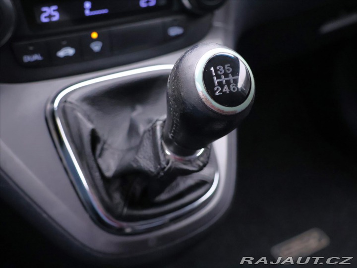 Honda CR-V 2,2 CTDI 103kW 4x4 Elegan 2008