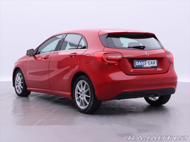 Mercedes-Benz A 1,6 180 90kW Style Navi K 2013