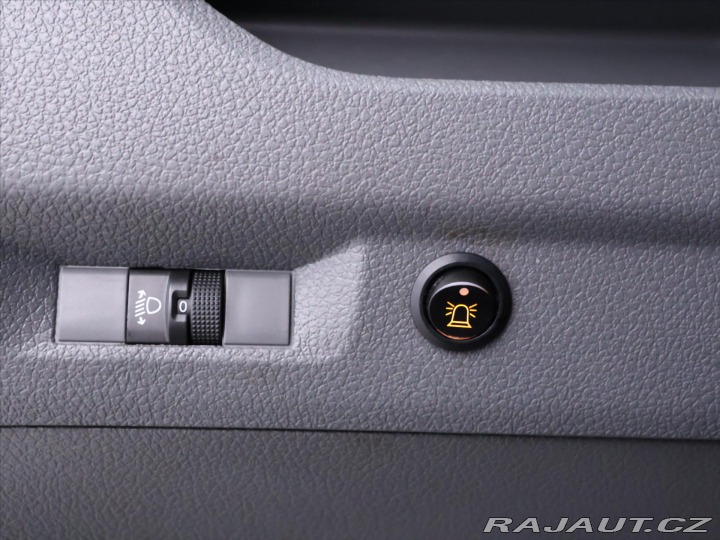 Peugeot Ostatní modely Expert 1,6 HDI 85kW Klima 9-Míst 2019