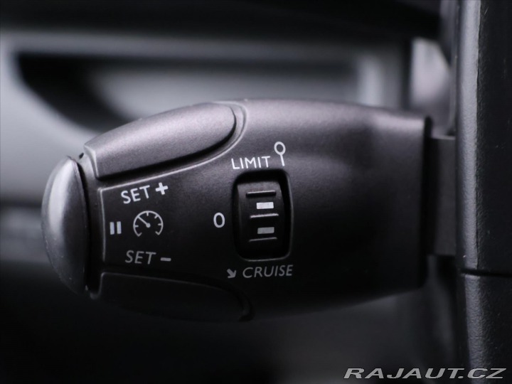 Peugeot Ostatní modely Expert 1,6 HDI 85kW Klima 9-Míst 2019