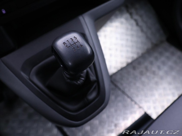 Peugeot Ostatní modely Expert 1,6 HDI 85kW Klima 9-Míst 2019