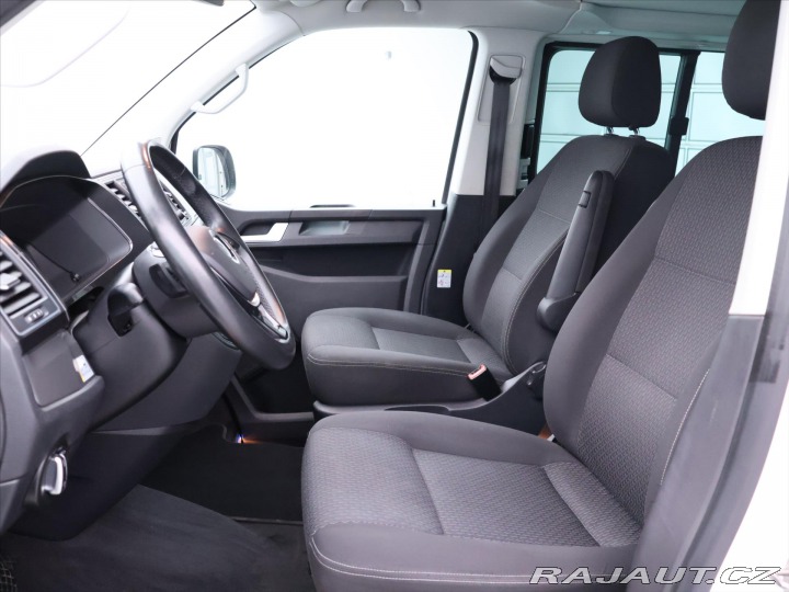 Volkswagen California 2,0 TDI 110kW DSG LED 1.M 2017