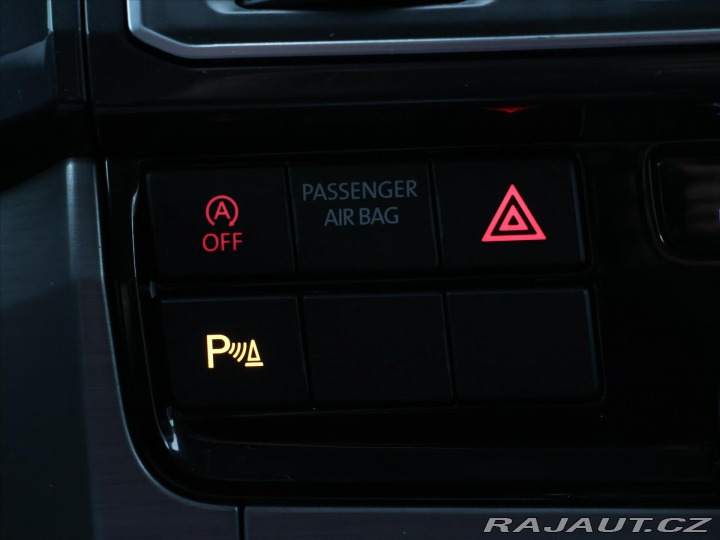 Volkswagen California 2,0 TDI 110kW DSG LED 1.M 2017