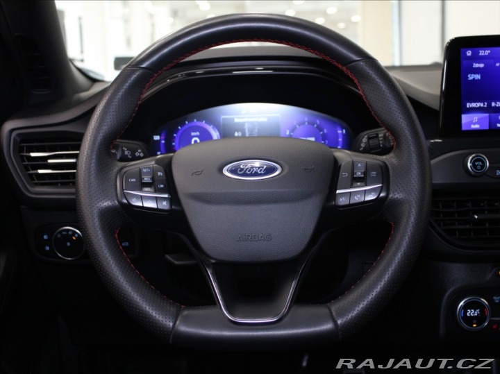 Ford Focus 1,0 MHEV 155k. ST-Line ČR 2021