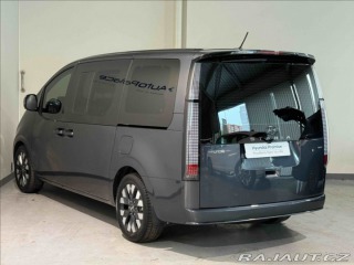Hyundai Staria 2,2 CRDI LUXURY DCT 2022