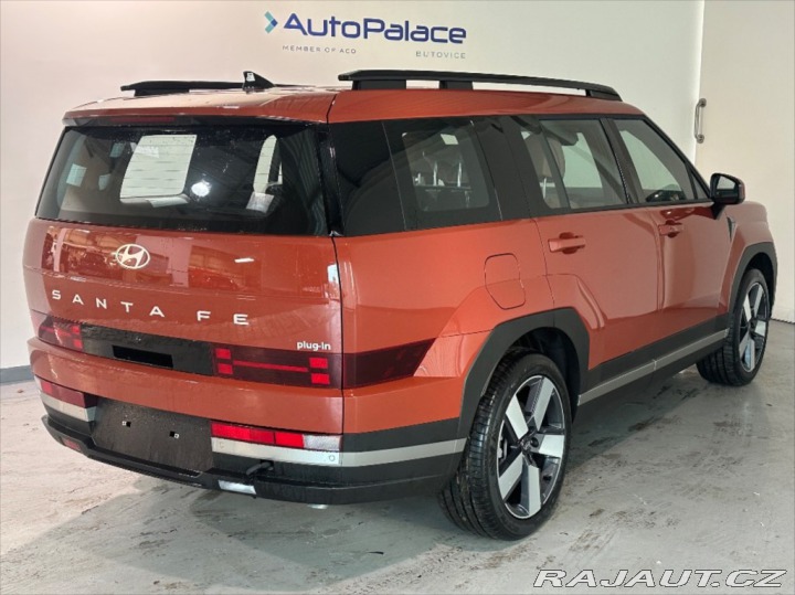 Hyundai Santa Fe 1,6 T-GDI PHEV 4WD COMFOR 2025