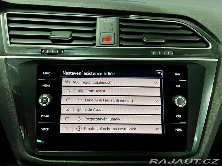 Volkswagen Tiguan 2.0 TDI DSG ELEGANCE IQ. 2021