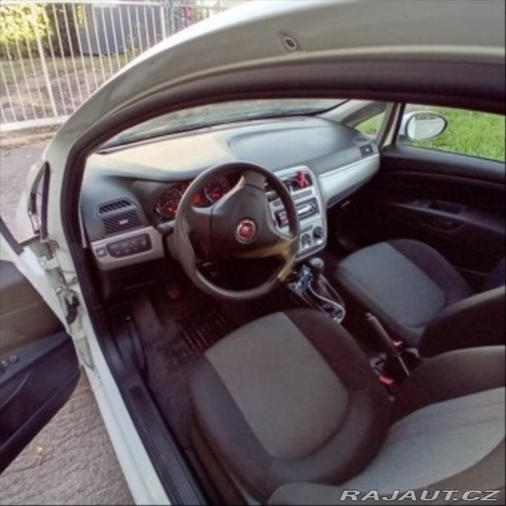 Fiat Punto 1,2   51 kw 2013 129 000 2013