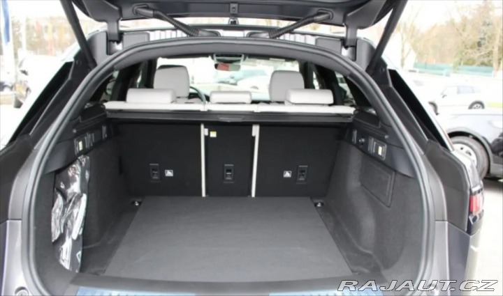 Land Rover Range Rover Velar 3,0   D300 R-Dynamic 2017