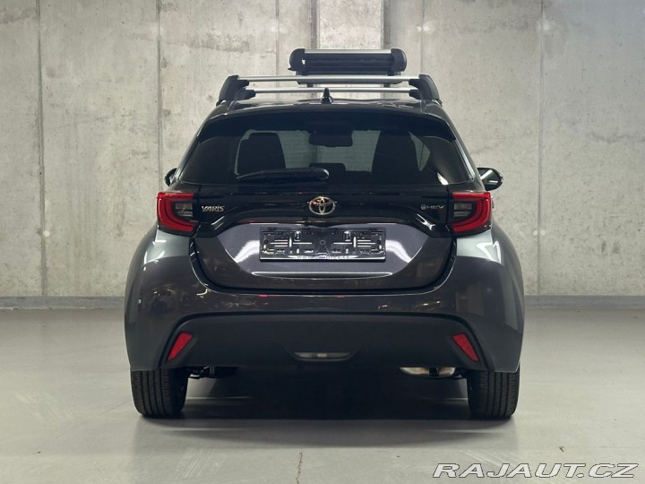 Toyota Yaris STYLE 1.5 Hybrid e-CVT ST 2026