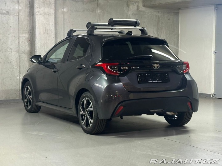 Toyota Yaris STYLE 1.5 Hybrid e-CVT ST 2026