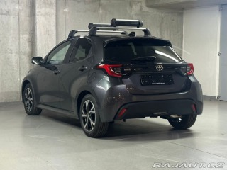 Toyota Yaris STYLE 1.5 Hybrid e-CVT ST 2025