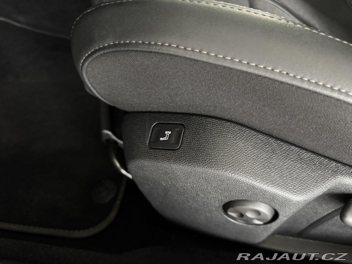 Peugeot 508 Hybrid 225*AT8*REZERVACE 2022