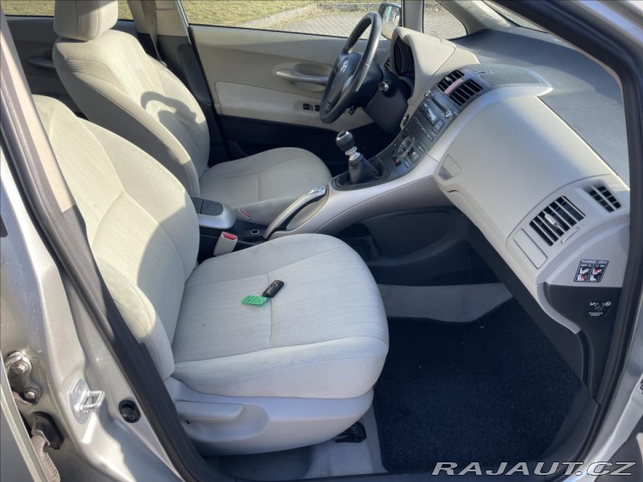 Toyota Auris 2,0 D-4D 93kw 2008