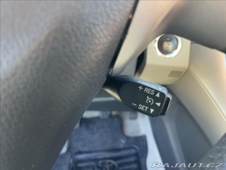 Toyota Auris 2,0 D-4D 93kw odp. DPH 2008