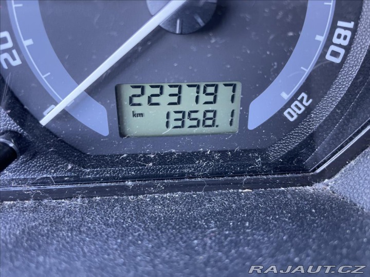 Škoda Fabia 1,4 i 16V 55kw klima, odp 2006