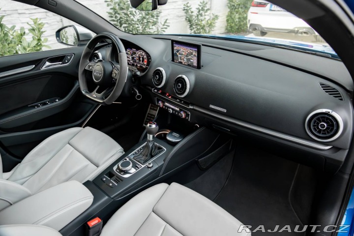 Audi RS3 Limousine 2.5 TFSI Quatt 2018