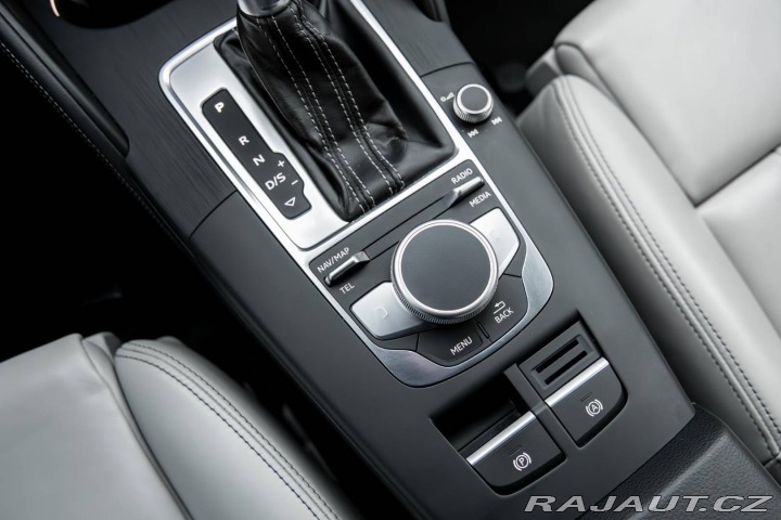 Audi RS3 Limousine 2.5 TFSI Quatt 2018