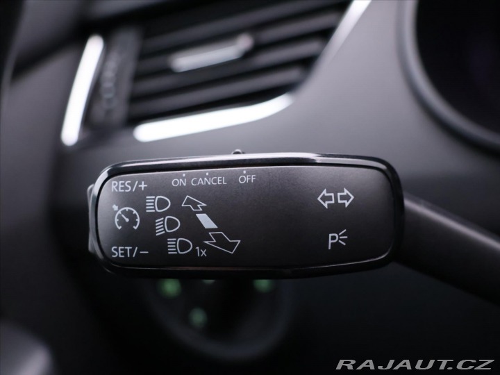 Škoda Octavia 1,8 TSI 132kW DSG Eleganc 2013