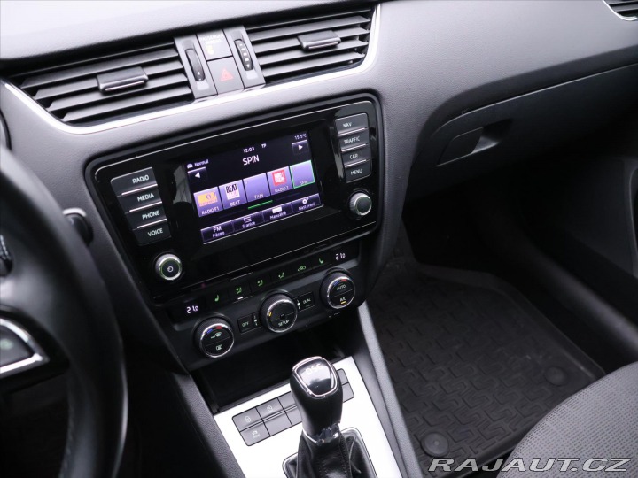 Škoda Octavia 1,8 TSI 132kW DSG Eleganc 2013