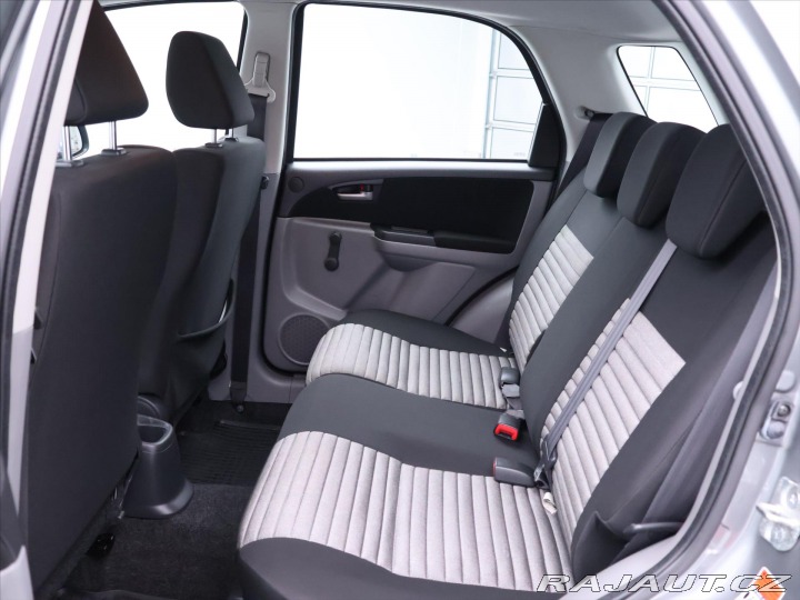 Suzuki SX4 1,6 VVT 79kW 4x4 CZ Tažné 2011
