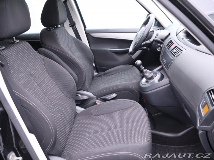 Citroën C4 Picasso 1,6 HDI 82kW CZ Tendance 2010