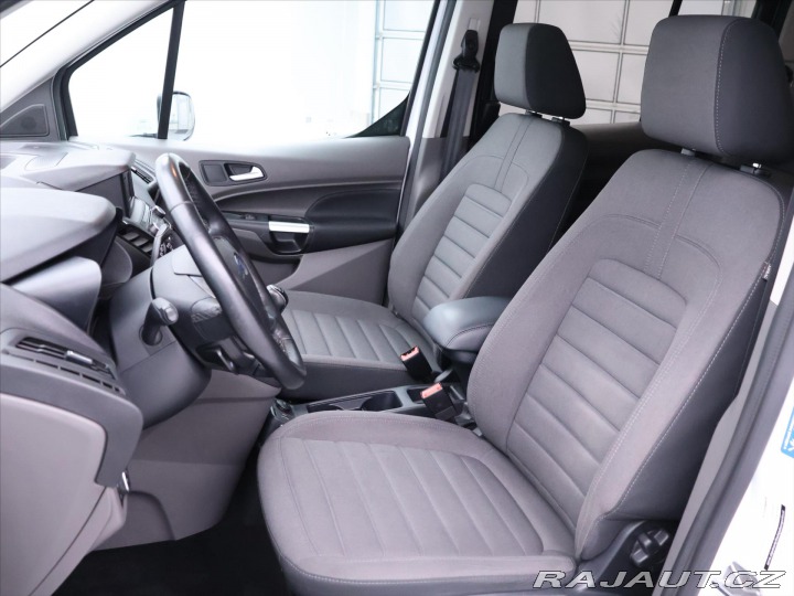 Ford Tourneo Connect 1,5 TDCi 88kW CZ Titanium 2021