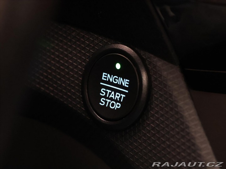 Ford Tourneo Connect 1,5 TDCi 88kW CZ Titanium 2021